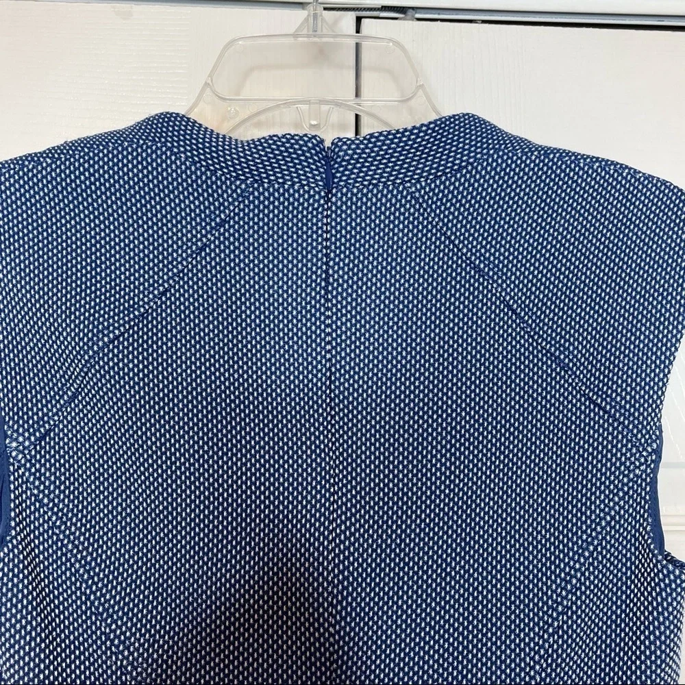 Adrianna Papell Blue White Textured Structured Sheath Dress womens 8‎